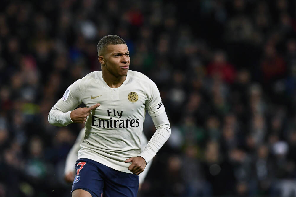 博主：K联赛安养前锋布鲁诺-莫塔正在完善加盟申花的相关手续